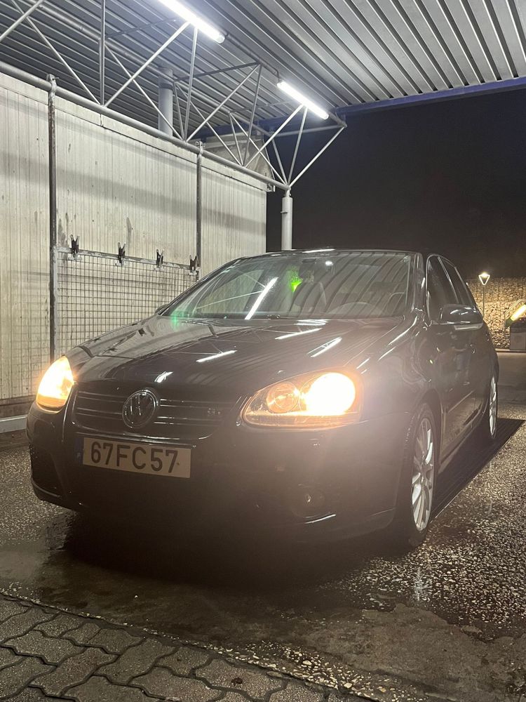 Vendo golf v sport com avaria  de motor