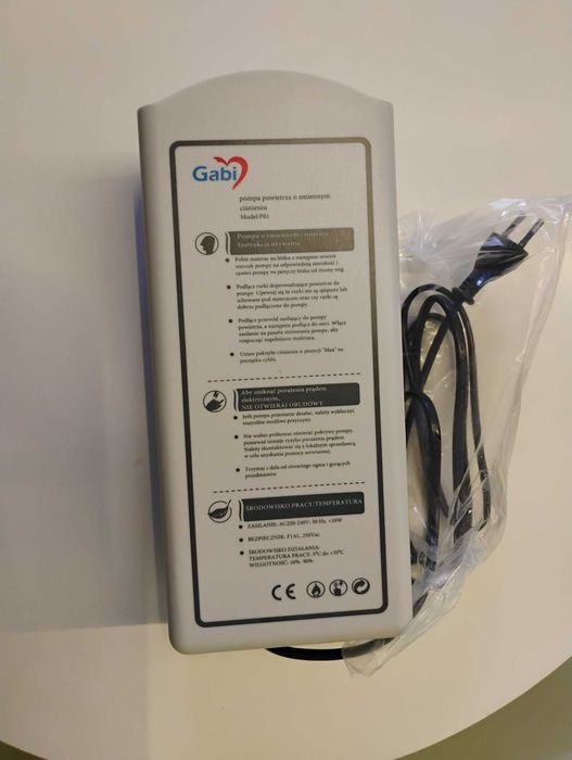 Materac przeciwodleżynowy rurowy zmiennociśnieniowy z pompą