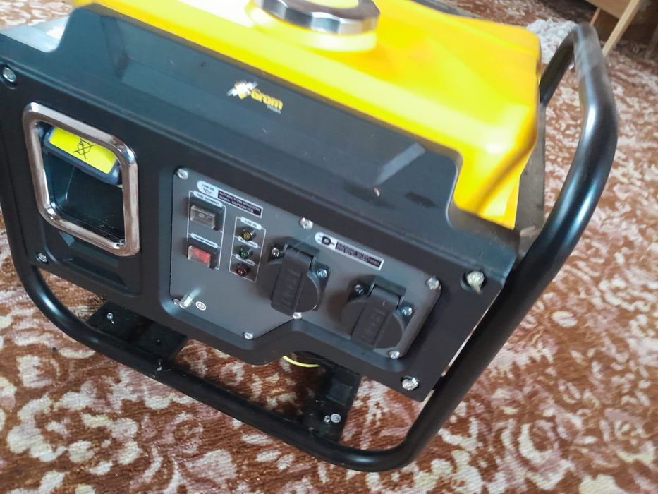 Інверторний Генератор Grom Polska QL2200IX
