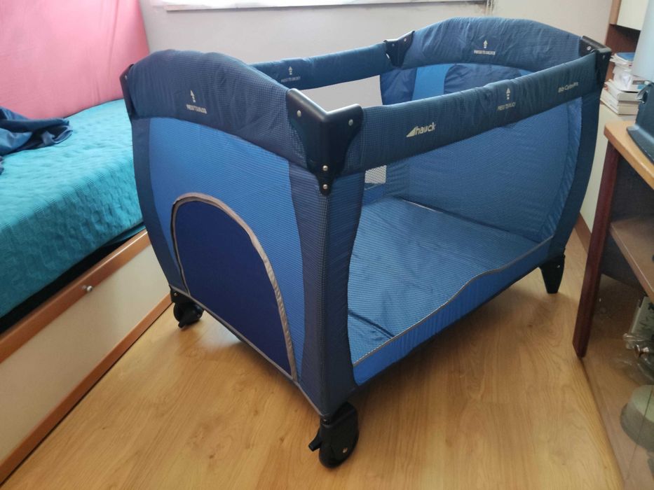 Cama de viagem HAUCK 3 em 1 (com estrado elevatório recém-nascido)