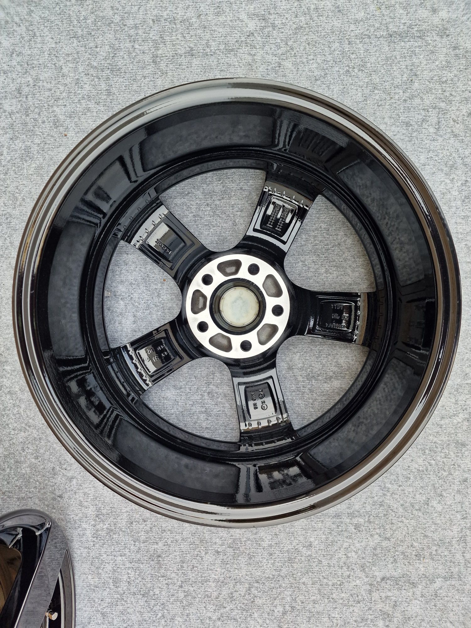 Felgi Aluminiowe 17' 5x112 AUDI A3 A4 A6 A7 A8 Q2 Q3 Q5 TT