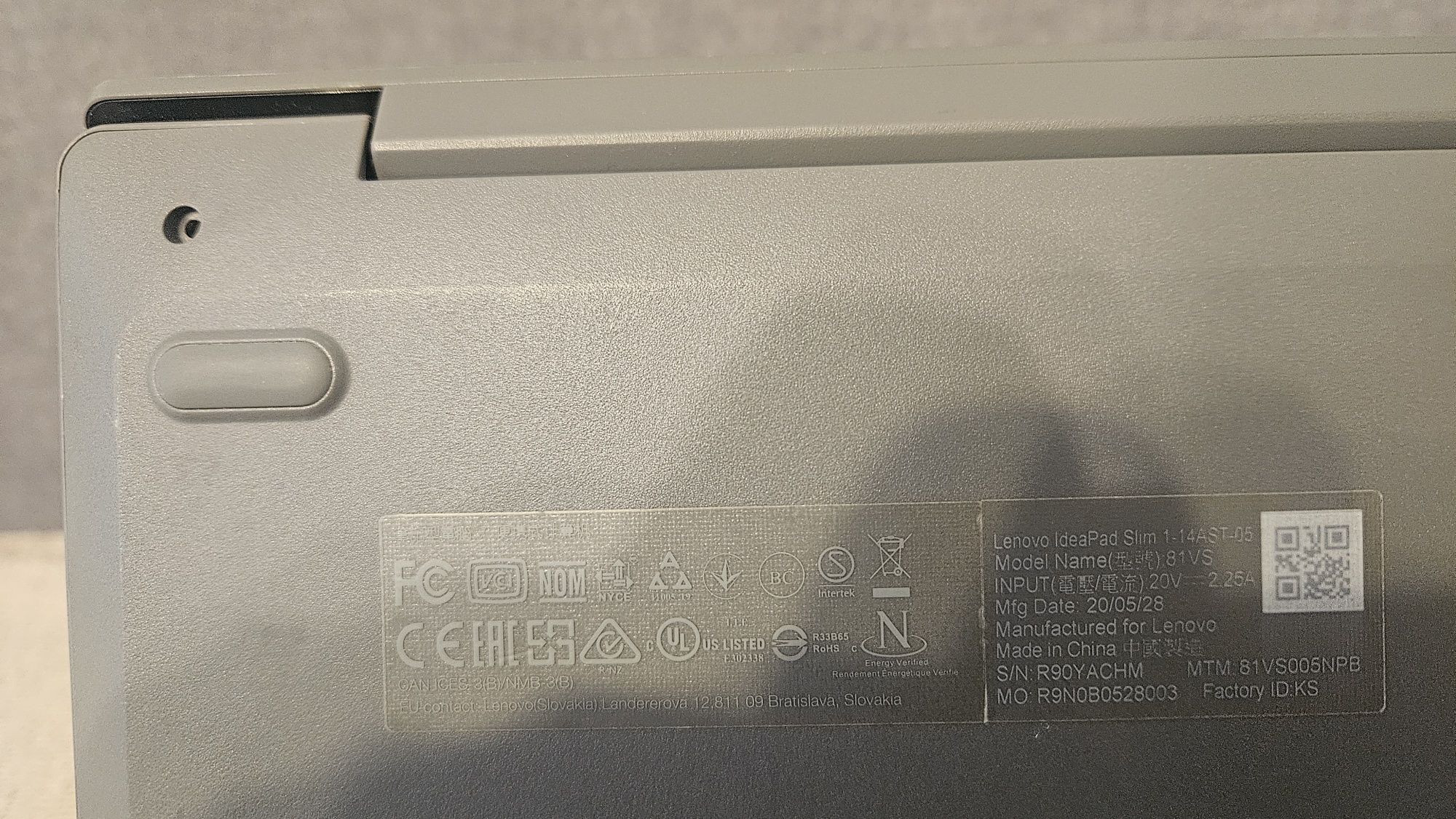 Laptop Lenovo IdeaPad Slim 1
