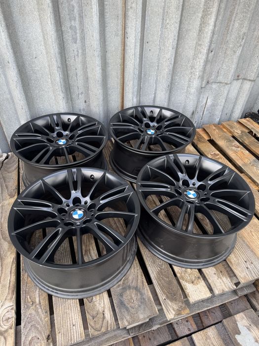 Диски 5/120r18 BMW original різно широкі