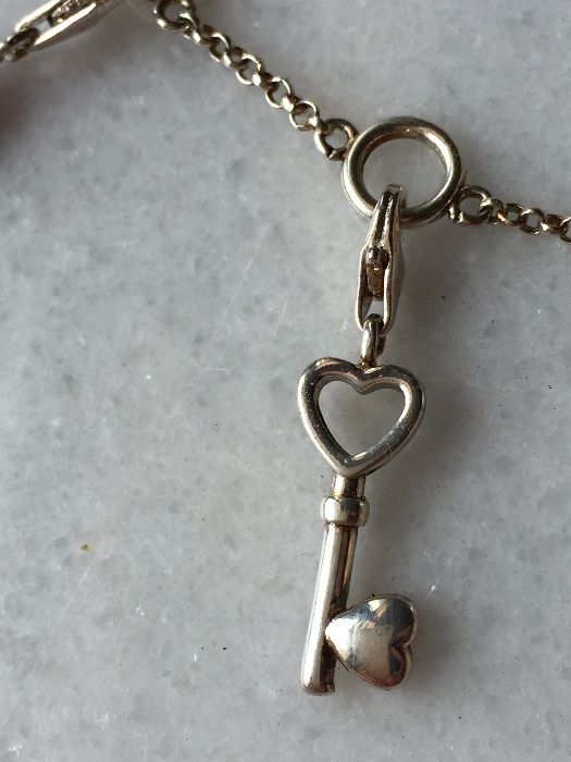 Серебряный браслет с шармамиTHOMAS SABO с шармами