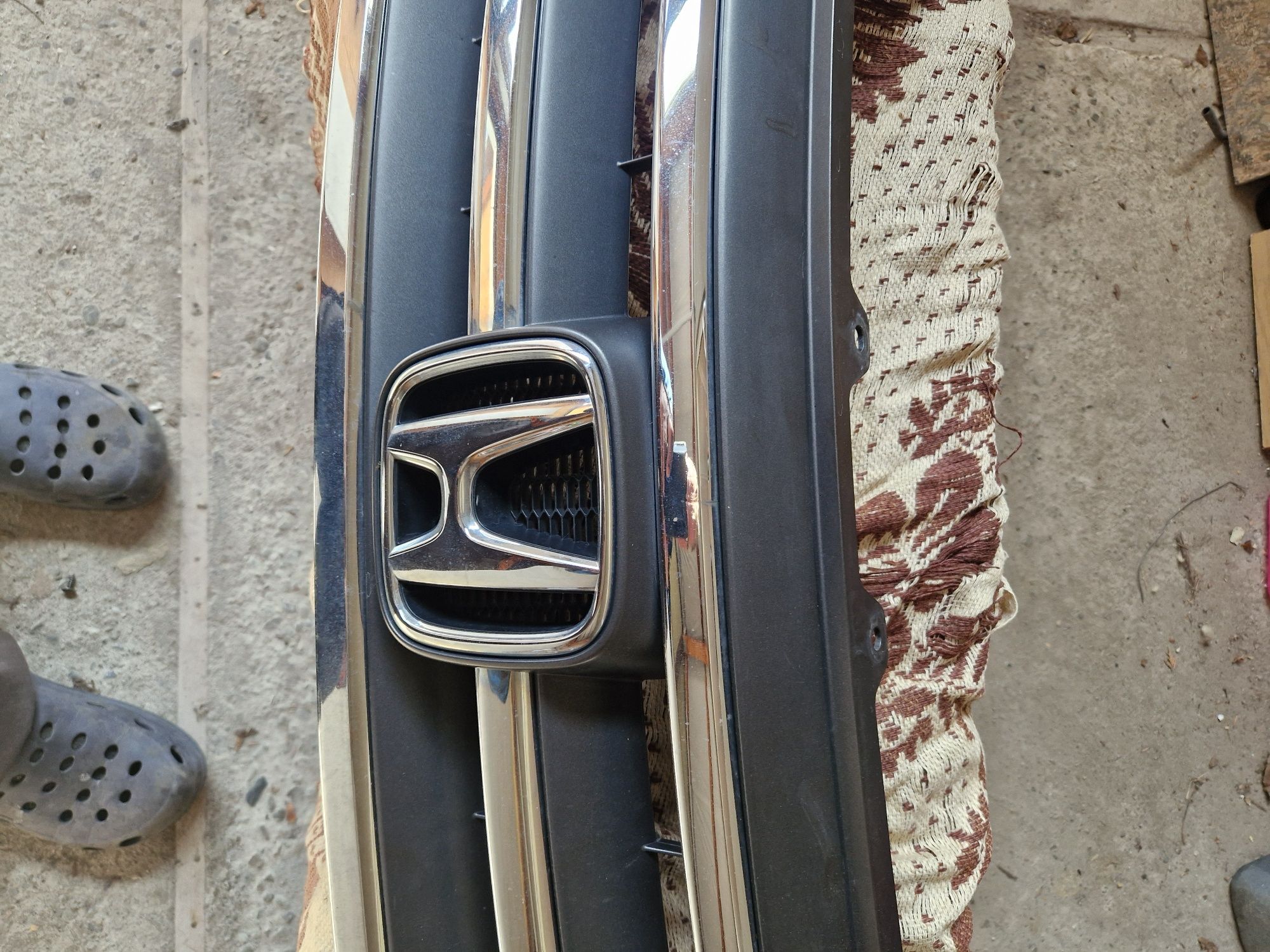 Honda crv gril atrapa