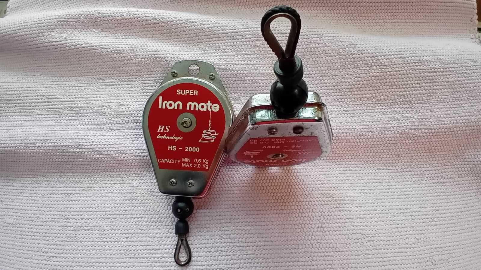 Suporte para ferramentas / ferro de engomar