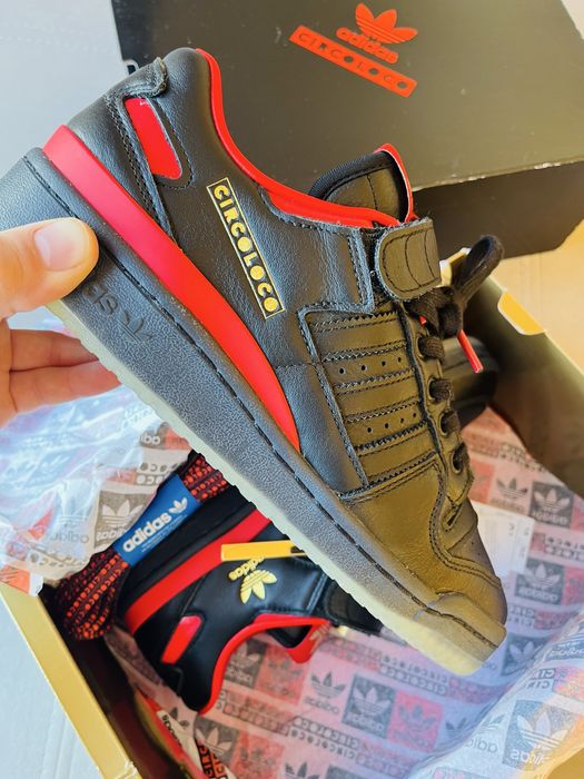 Кроссовки Adidas 42.5 стан ідеальний