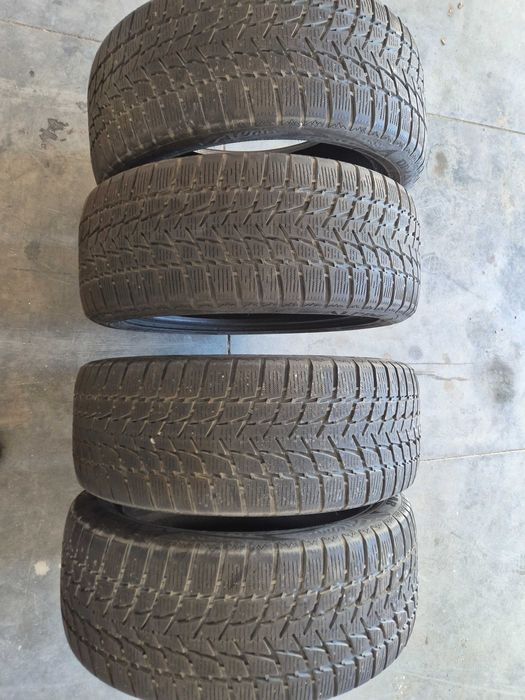 Opony zimowe 215/80 R18