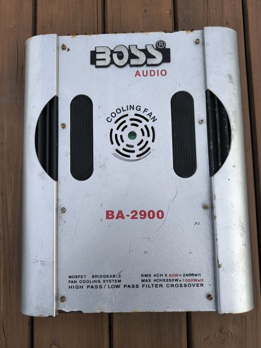 Wzmacniacz Boss BA-2900 4 kanały 1000 Wat 4x100 RMS 2x200 RMS okazja