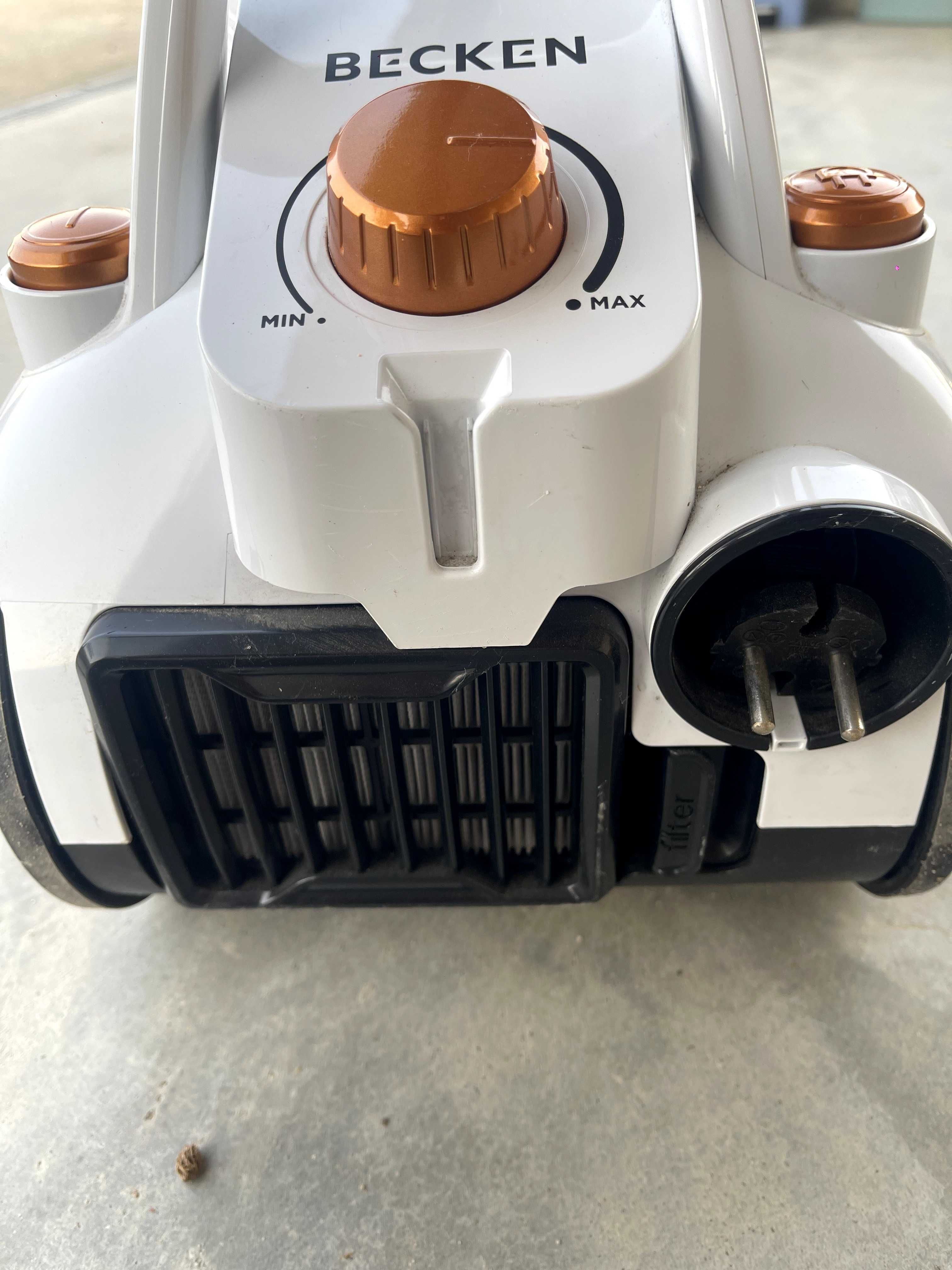 Aspirador sem Saco BECKEN BVC4110