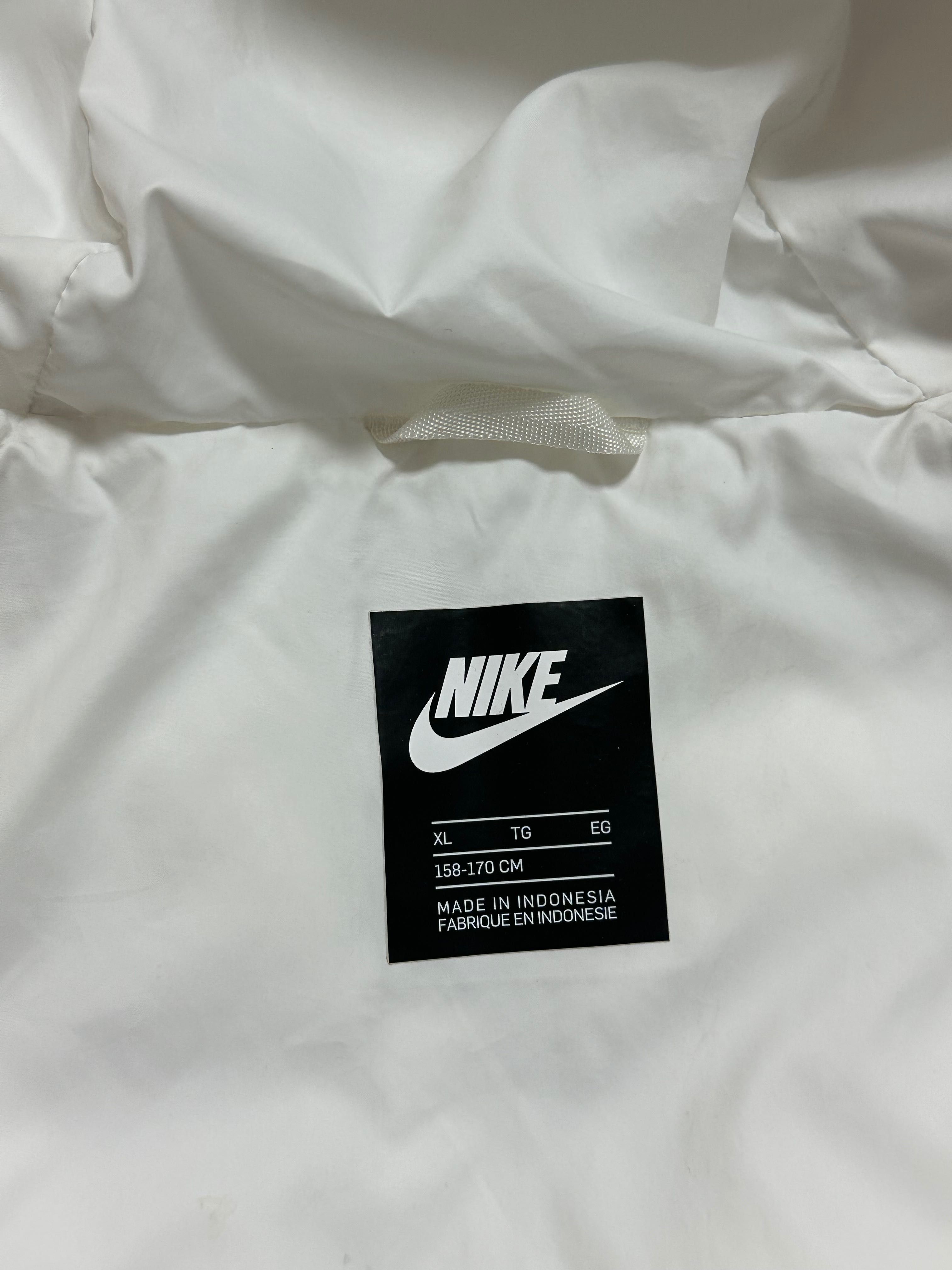 Пуховик Nike NSW XS размер