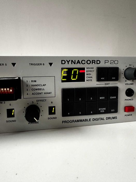 Dynacord P20 - moduł perkusyjny vintage + 6 kartridgy!