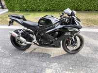 Suzuki GSX-R 750 k8