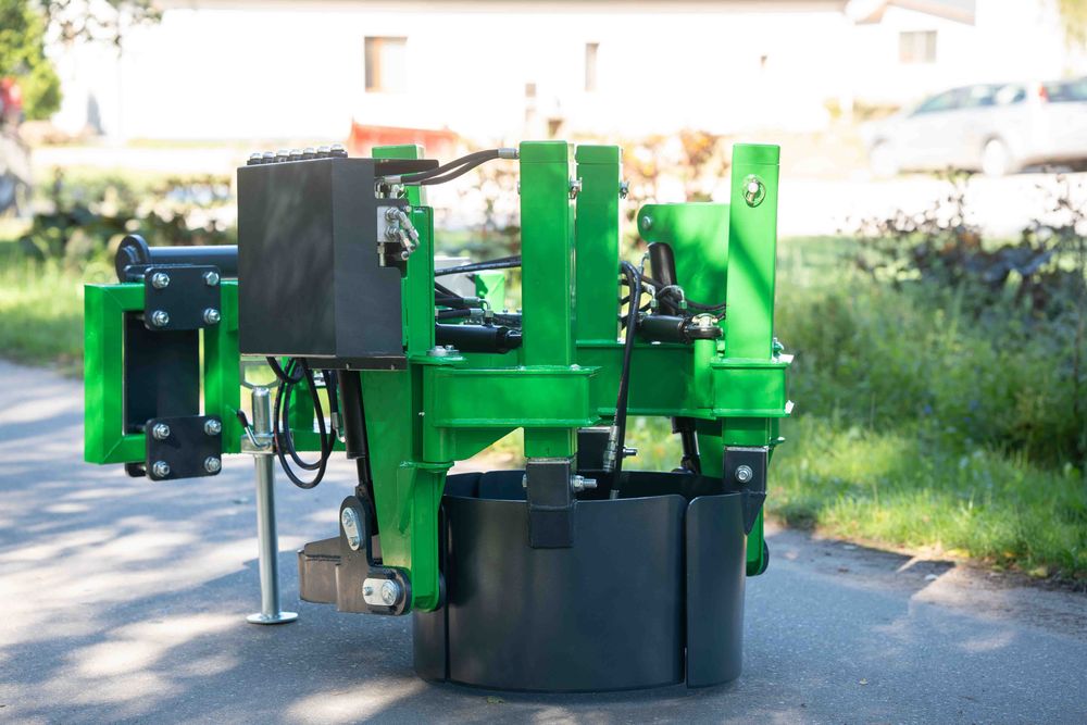 Przesadzarka do drzew i krzewów PD Premium z hydraulicznym skrętem