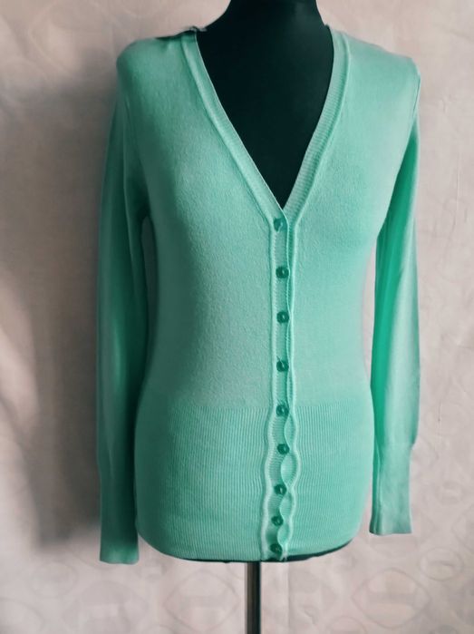 Ładny miętowy sweterek rozpinany z długim rękawem L/XL