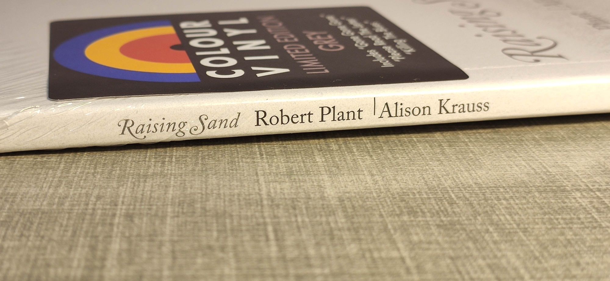 Robert Plant & Alison Krauss : Raising Sand COLOURED GRAY 2LP Винил LP