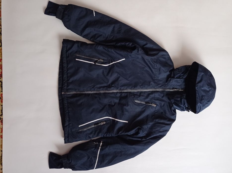 Crivit. Очень тёплая лыжная куртка. М - L размер.