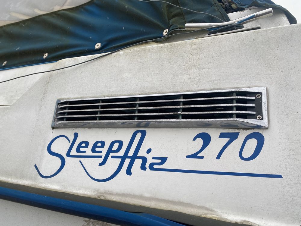 Яхта Глицыния Sleep Air 270, прогулочное судно, дилель 2,7, Киев
