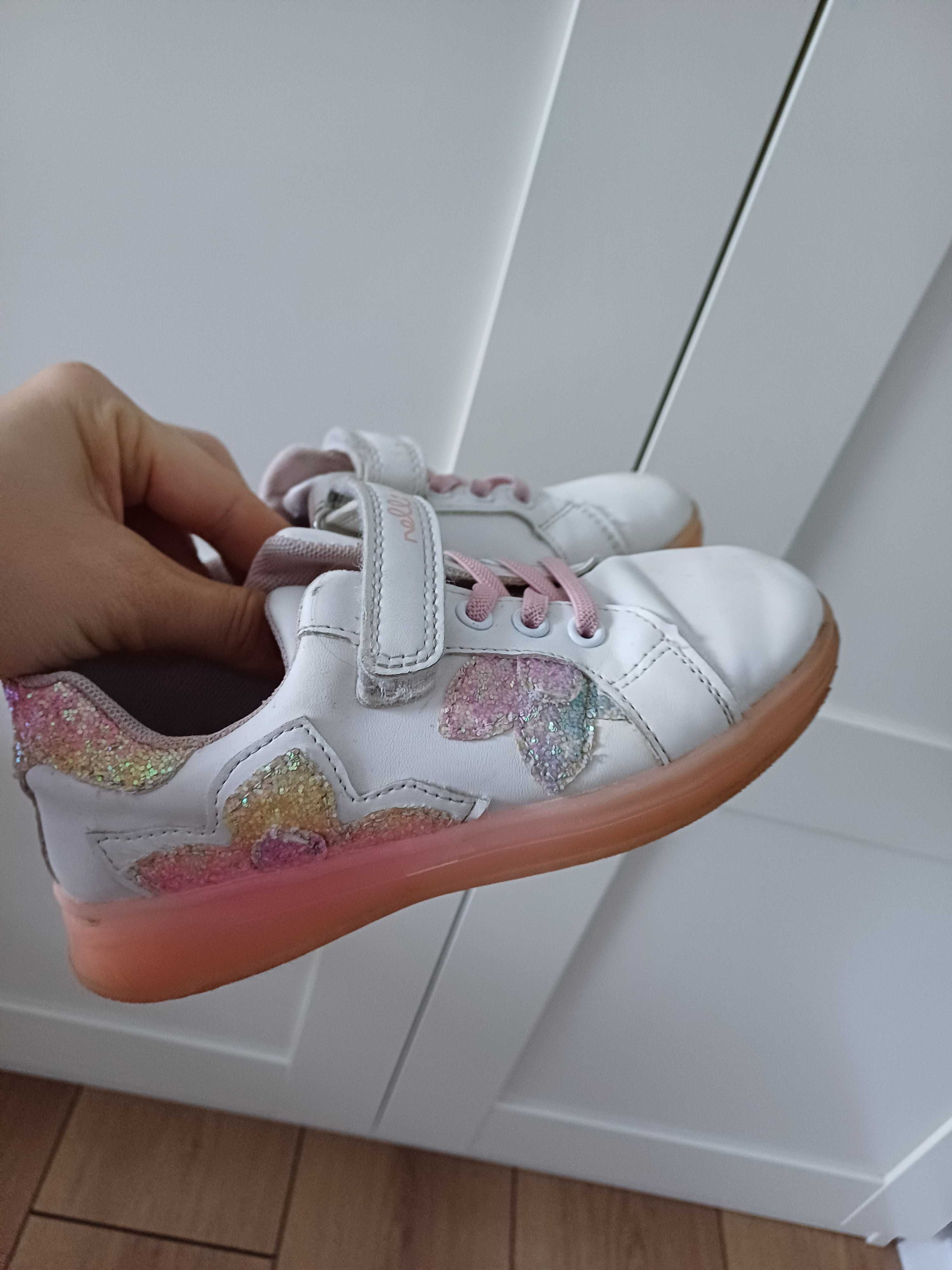 Adidasy dziewczęce r. 30