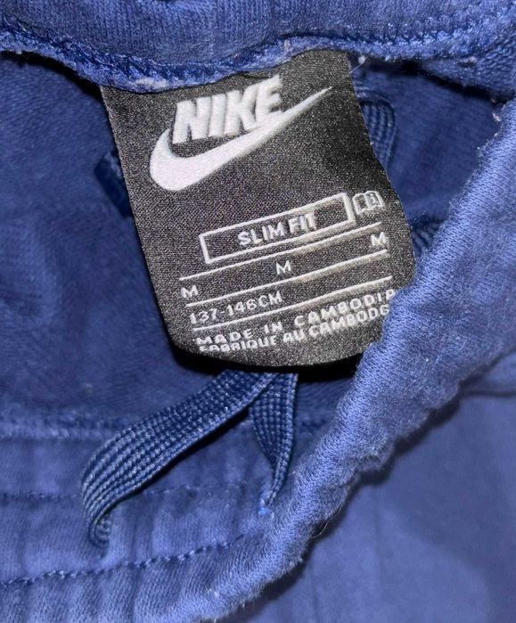 Nike spodnie dresowe dresy dziewczęce 137-146cm