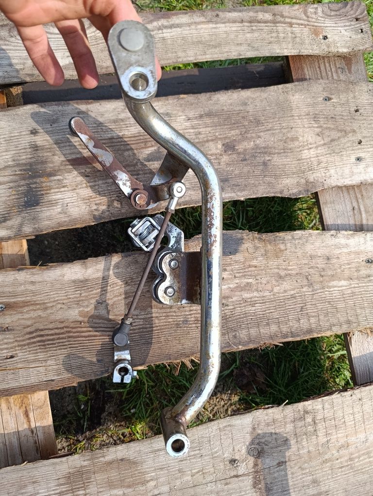 Gmol Yamaha Virago 535 stopka dźwignia zmiany biegów osłona stelaż E1