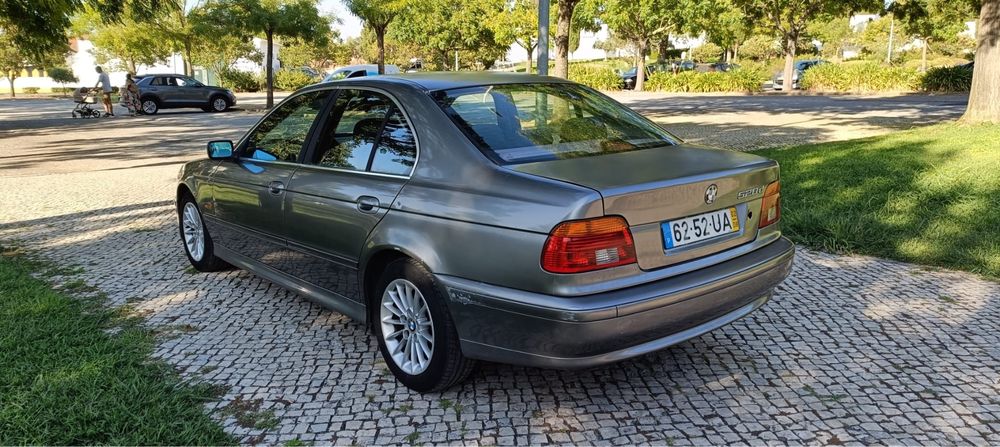 Bmw 520 d ano 2002 nacional com 209 mil kms reais matricula á vista