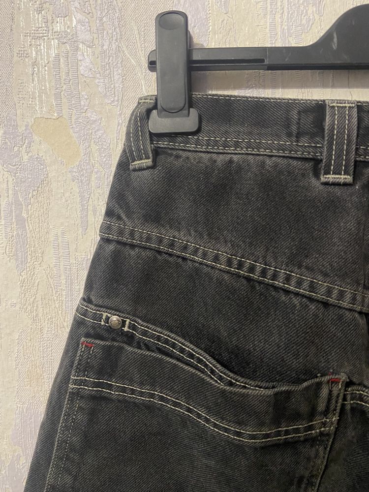 Довгі джинсові шорти