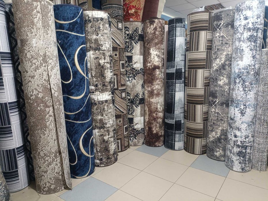 Килимова доріжка/Ковровая дорожка