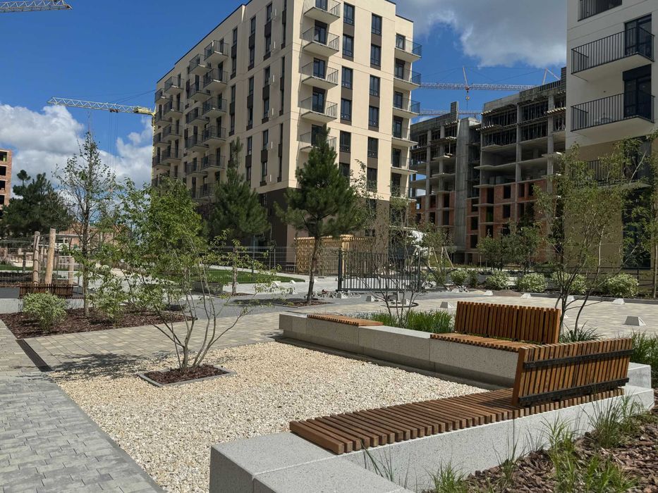 Продаж(Єоселя) 2-кімнатної квартири 53 м2 Пустомити (9км.від Львова)