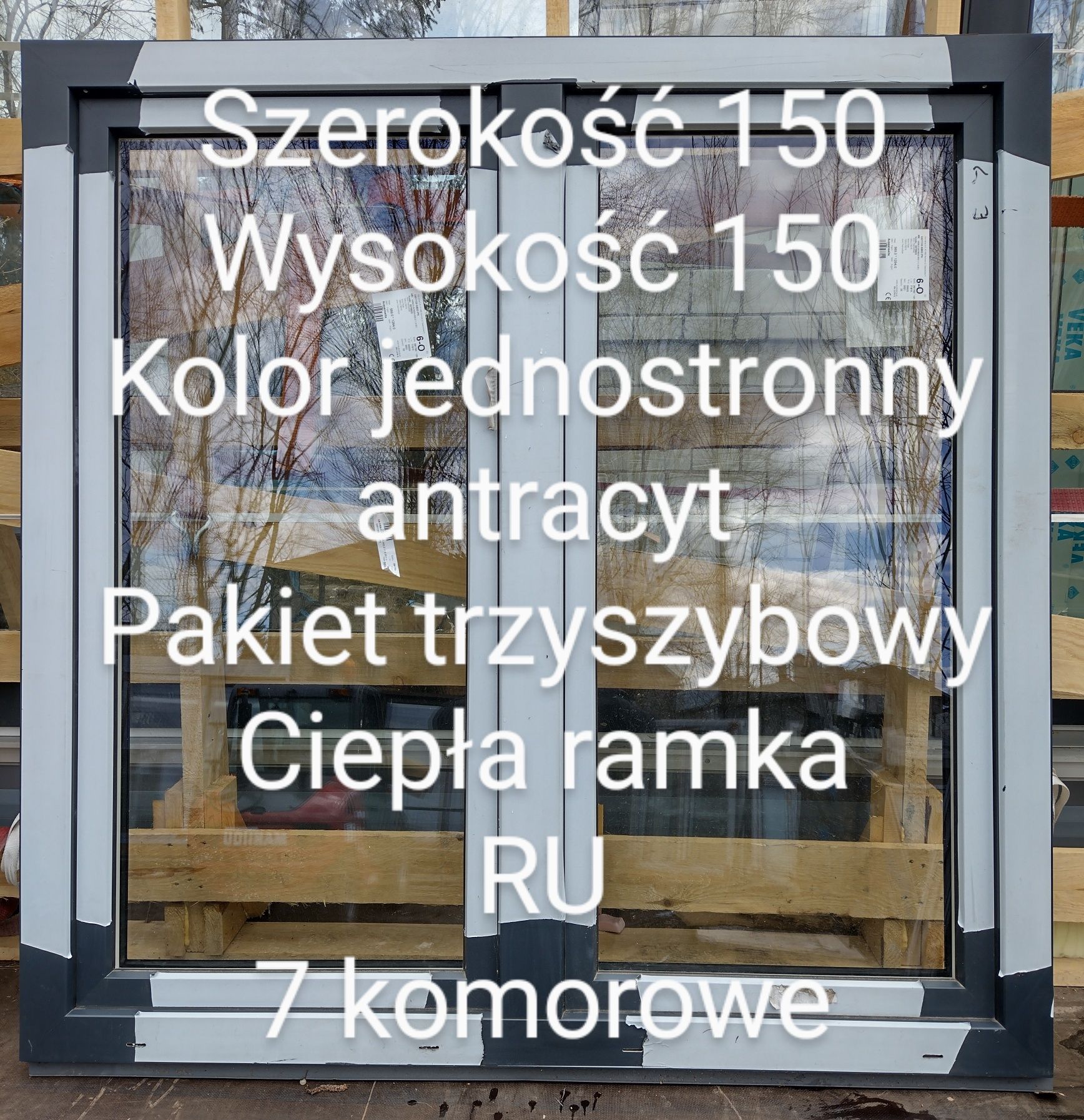Okno z roletą białe