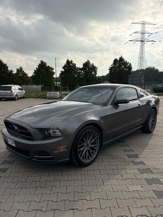 Ford Mustang 3.7 Premium