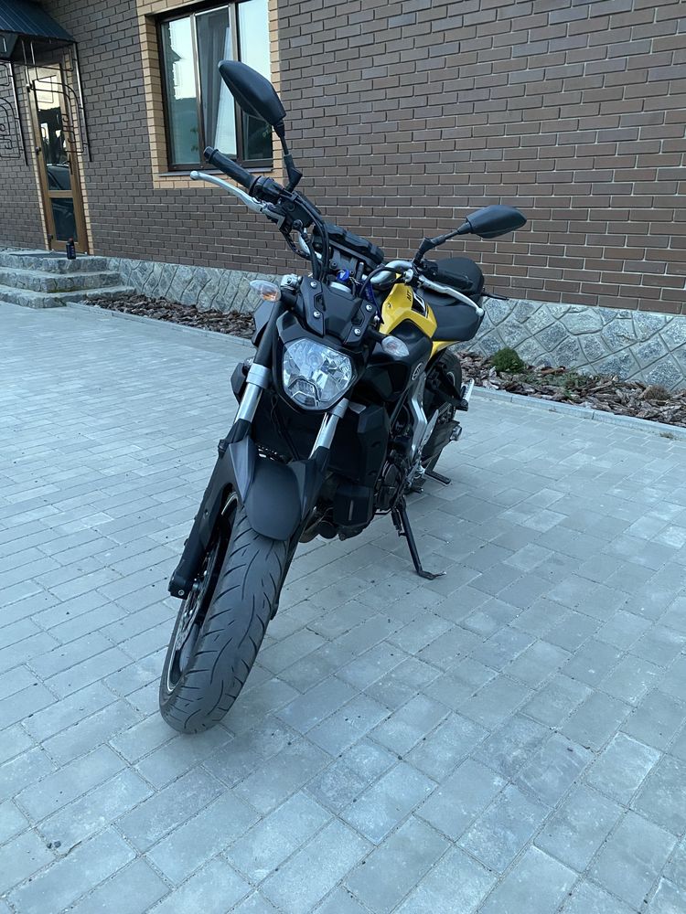 Yamaha mt 07. 2016 рік