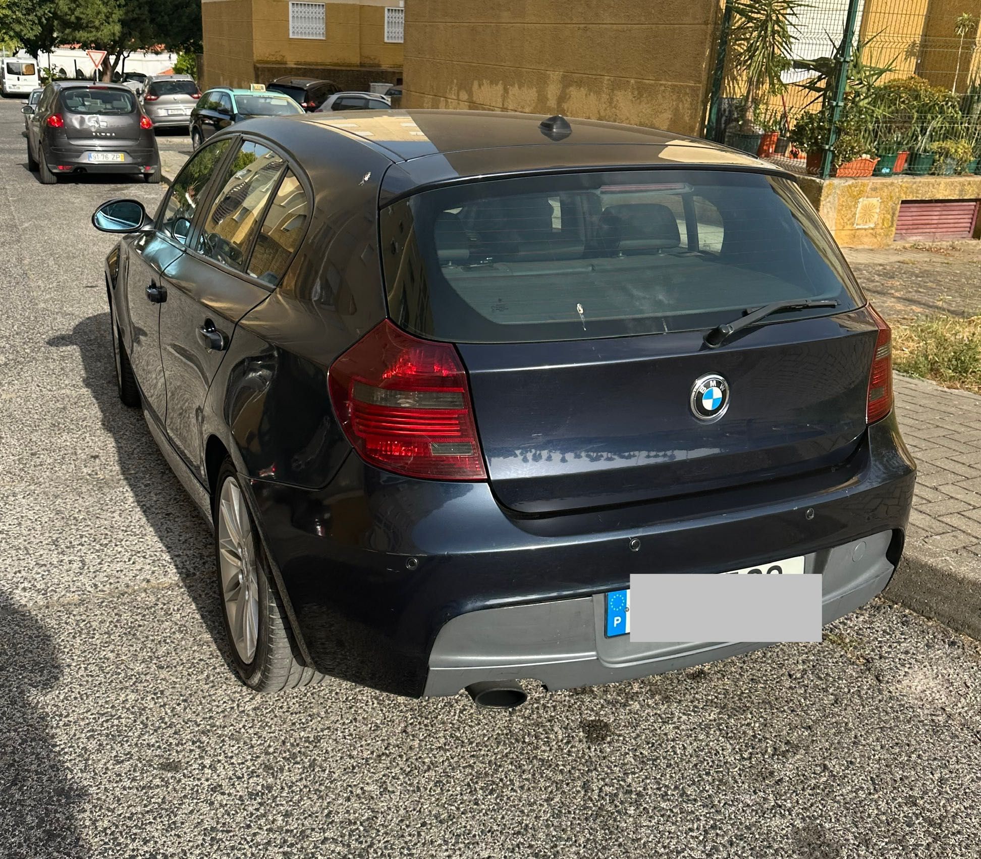 BMW 120d 177cv 2007 – Bom motor, precisa de revisão – Oportunidade