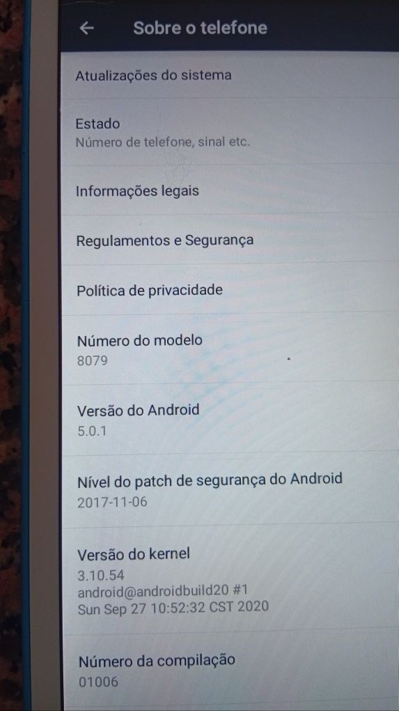 Tablet alcatel de 10 polegadas já com alguns anos mas a funcionar