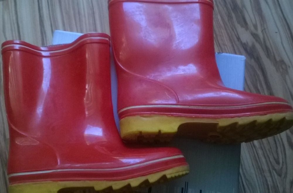 czerwone kalosze długość podeszwy 16 cm