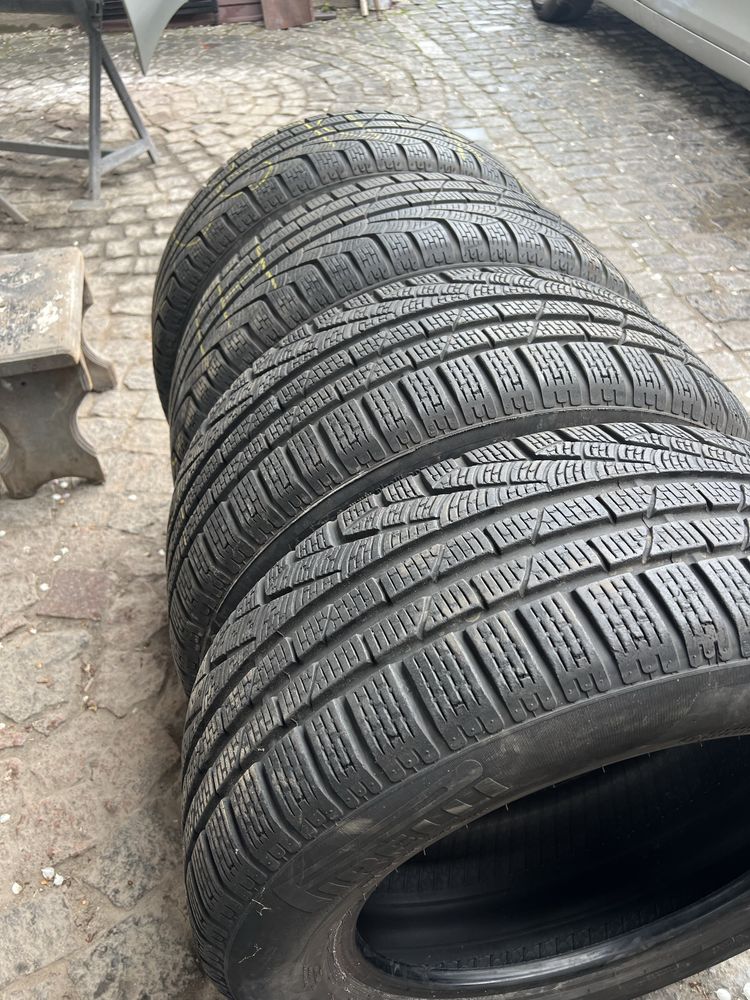 Резина 225/55/16 Pirelli