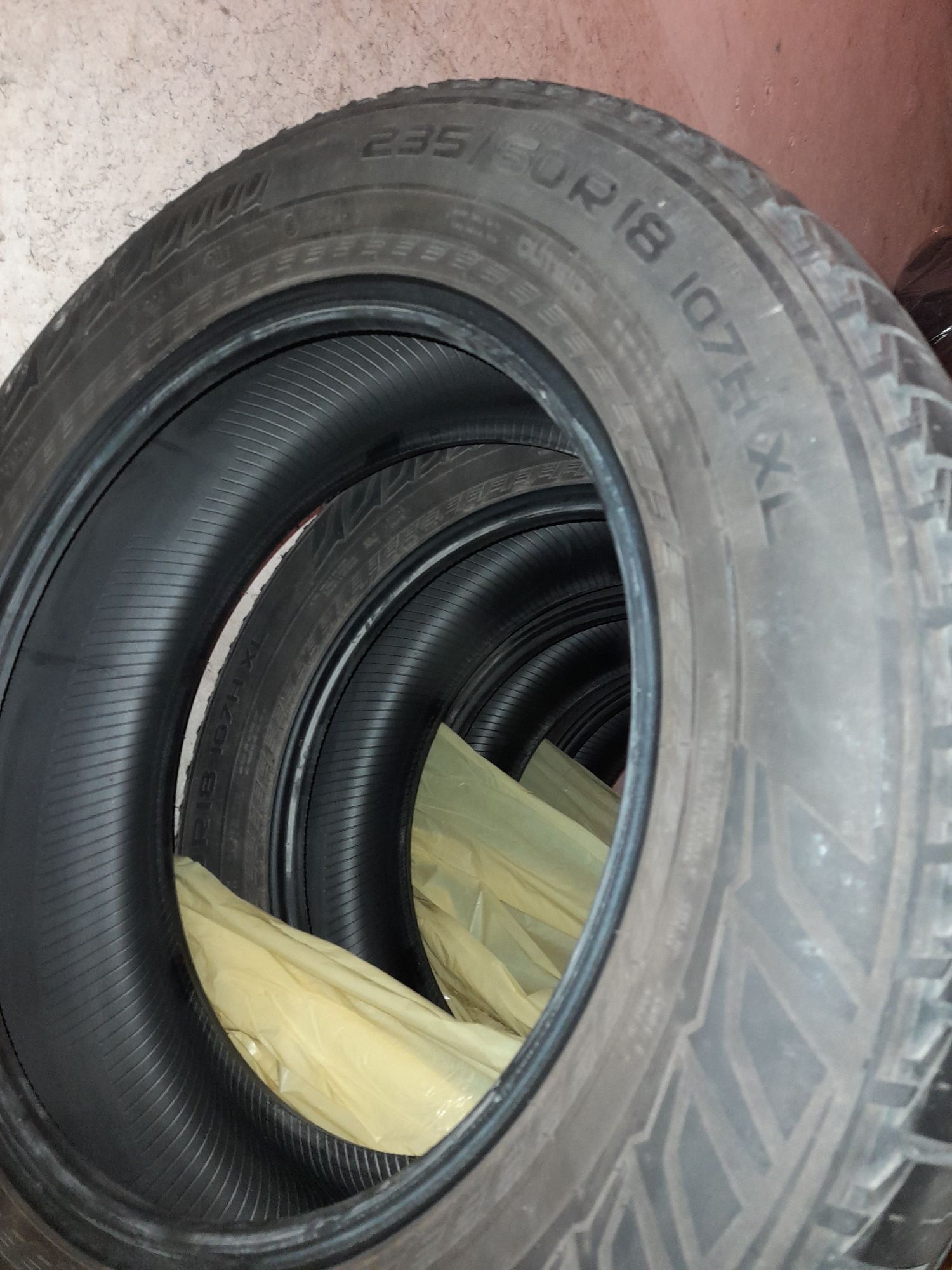 Opony letnie 235/60 R18 Nokian 2017