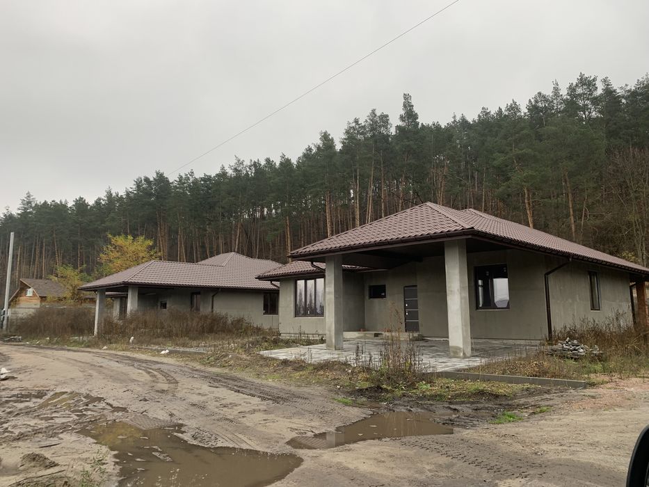 Продам дом коттедж під лісом клубний дім Гнідин Гнедин