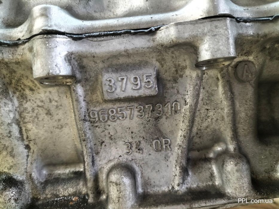 Peugeot 308 II 13-21 1.5 B-HDI Блок цилиндров 9685737310