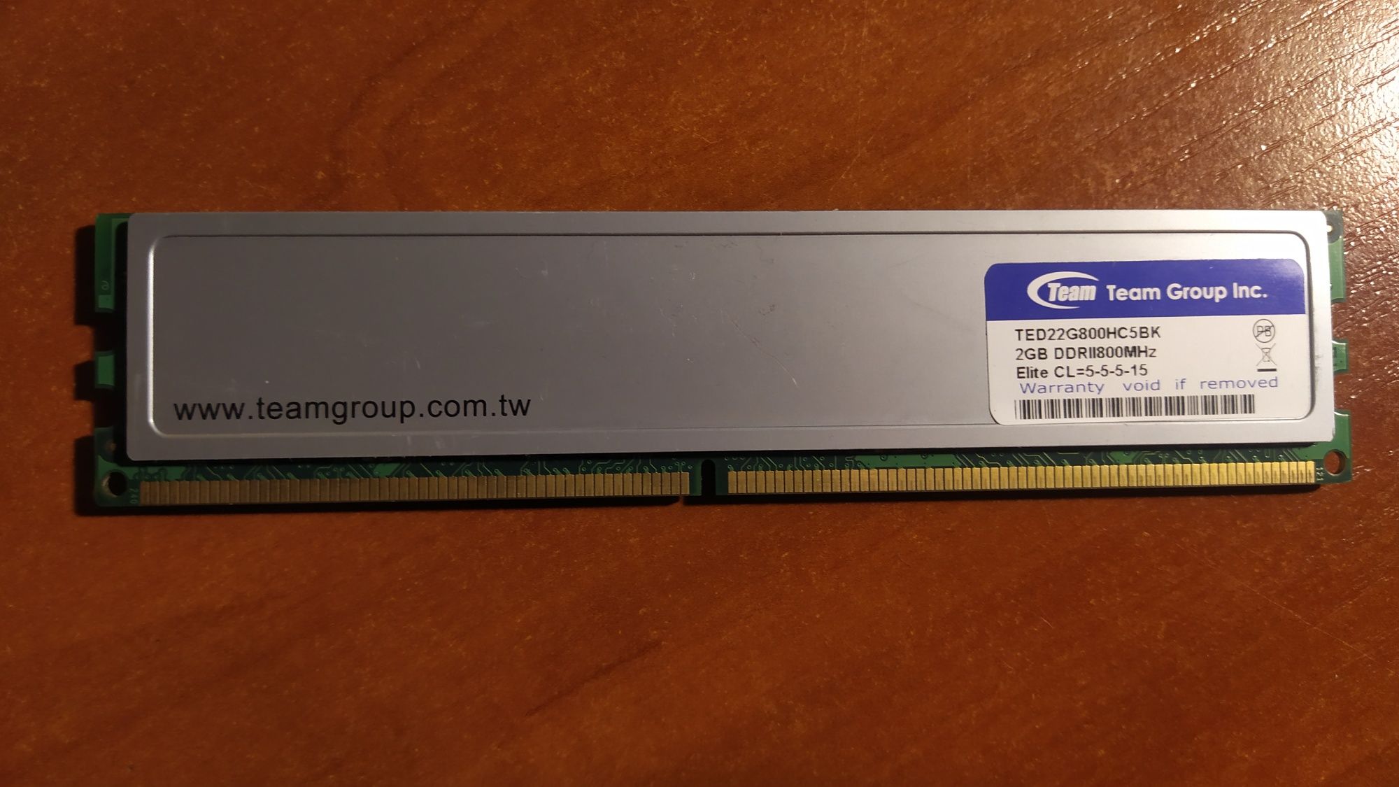 Материнська плата GIGABYTE GA-965P-DS3