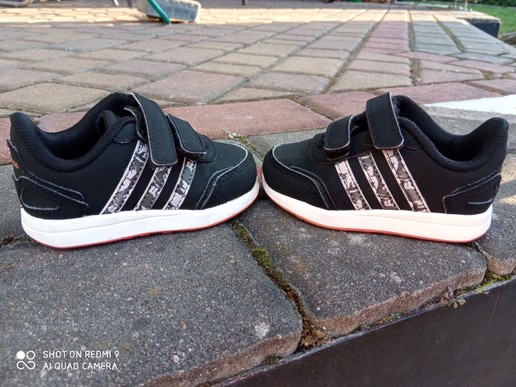 Buty dziec. firmy Adidas rozm 20 plus buty zimowe! Możliwość wysyłki!!