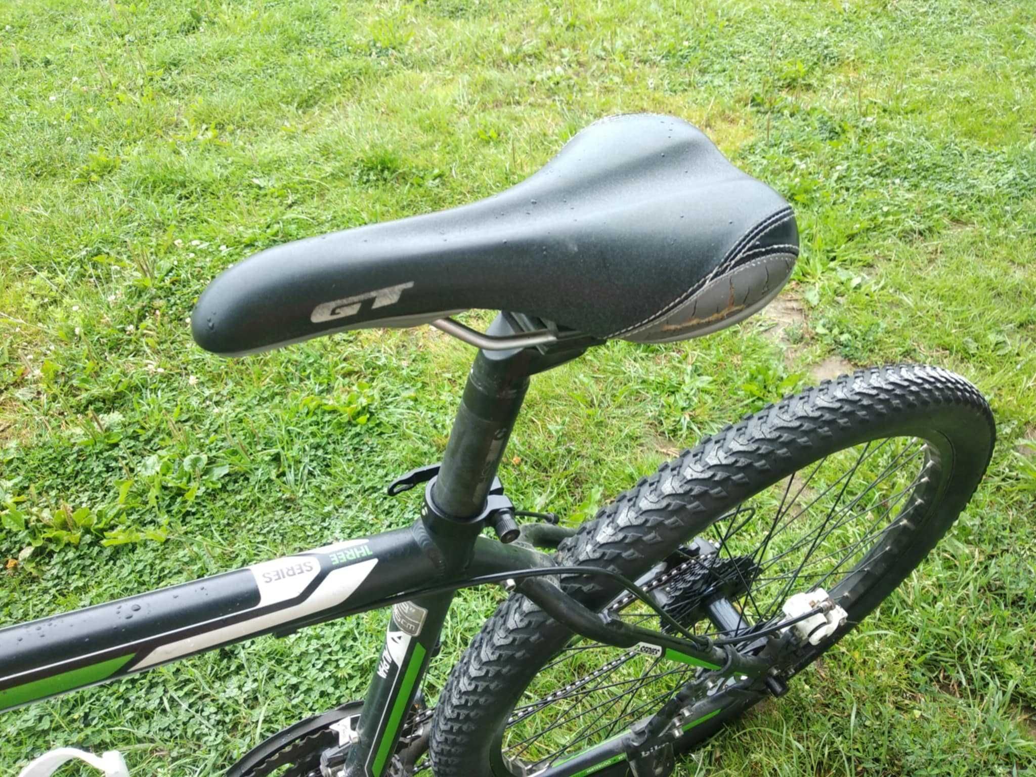 Rower MTB Trek  Amortyzator SaSuntour 3x8 klamkomanetki