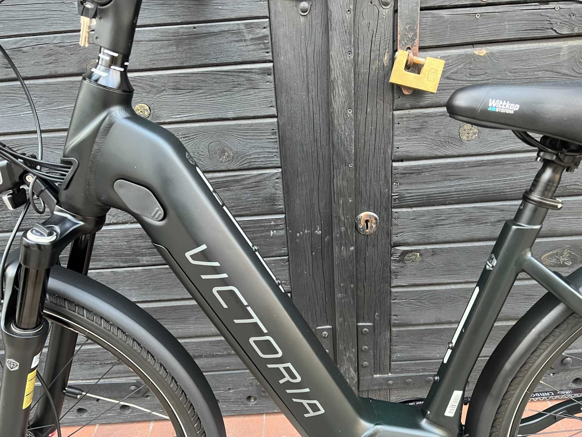 Rower elektryczny bateria 625 Bosch, na pasku karbonowym