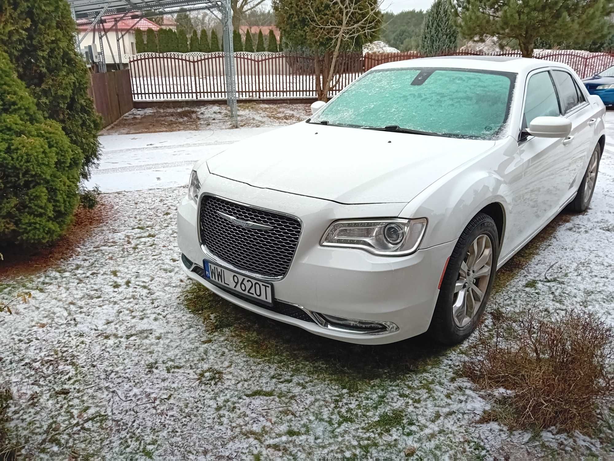 Chrysler 300C AWD