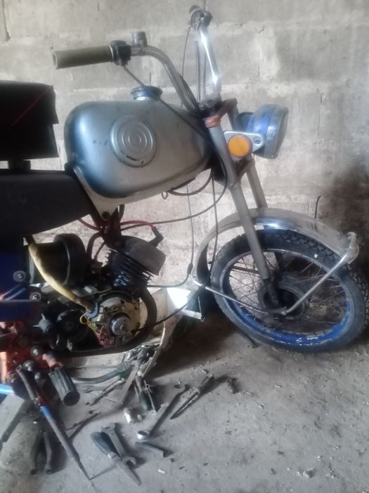 Продам мопед Карпаты