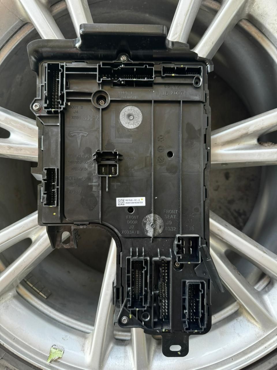 Боді контролер бодік vcleft vcright tesla model y