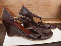 Damskie buty skórzane Gino Rossi Italy 36 koturn obcas 25 Brown botki