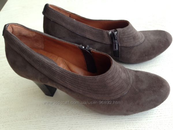 Туфли Clarks 26. 5 см стелька, замш, кожа