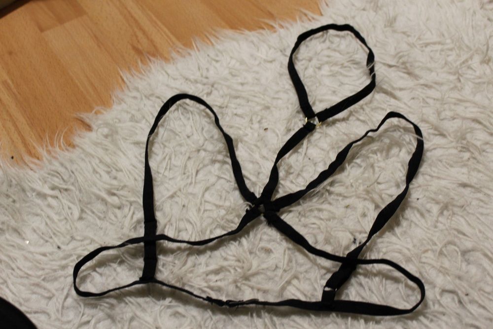 paski ozdobne biust harness