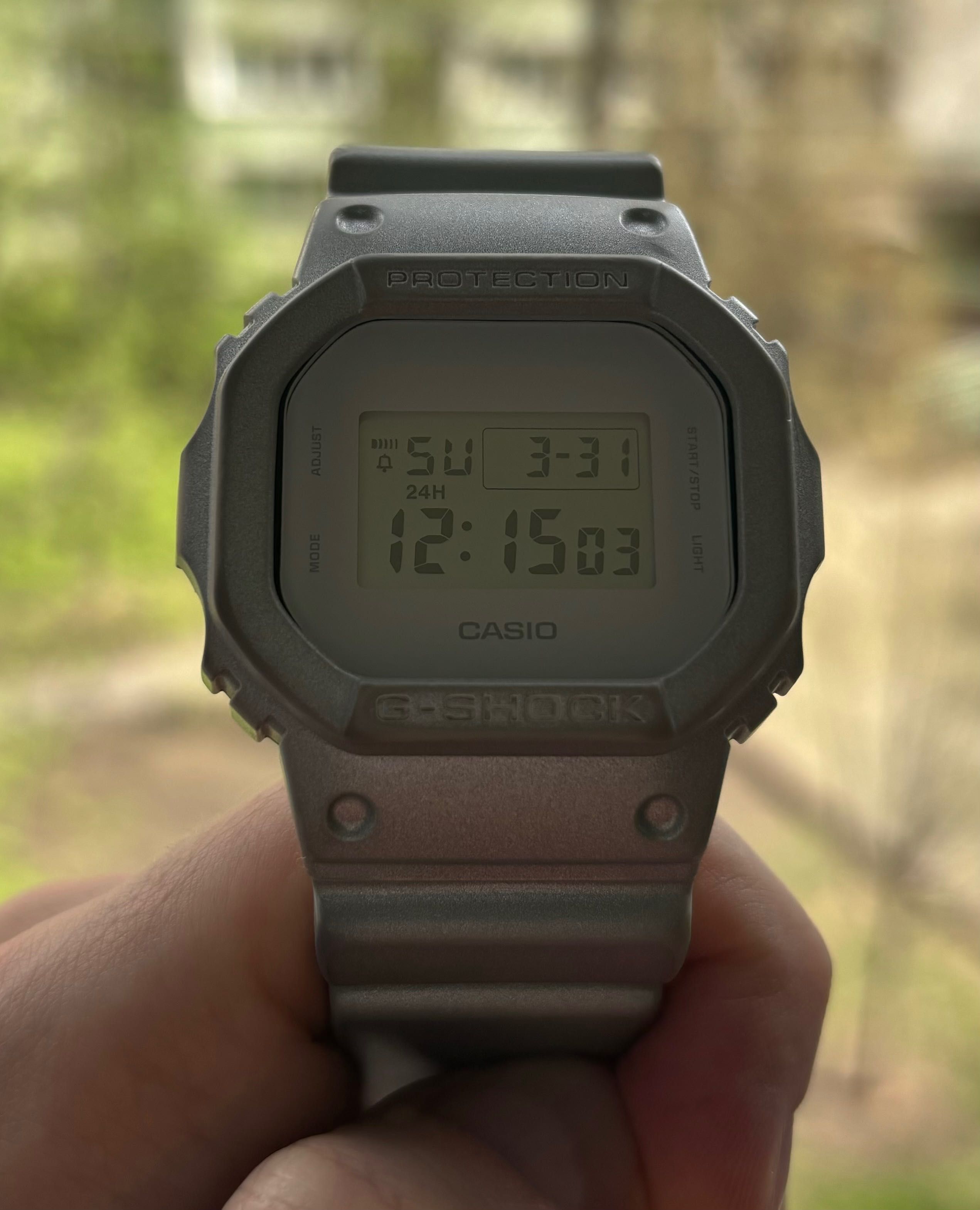 Casio G-Shock  DW-5600SG-7ER